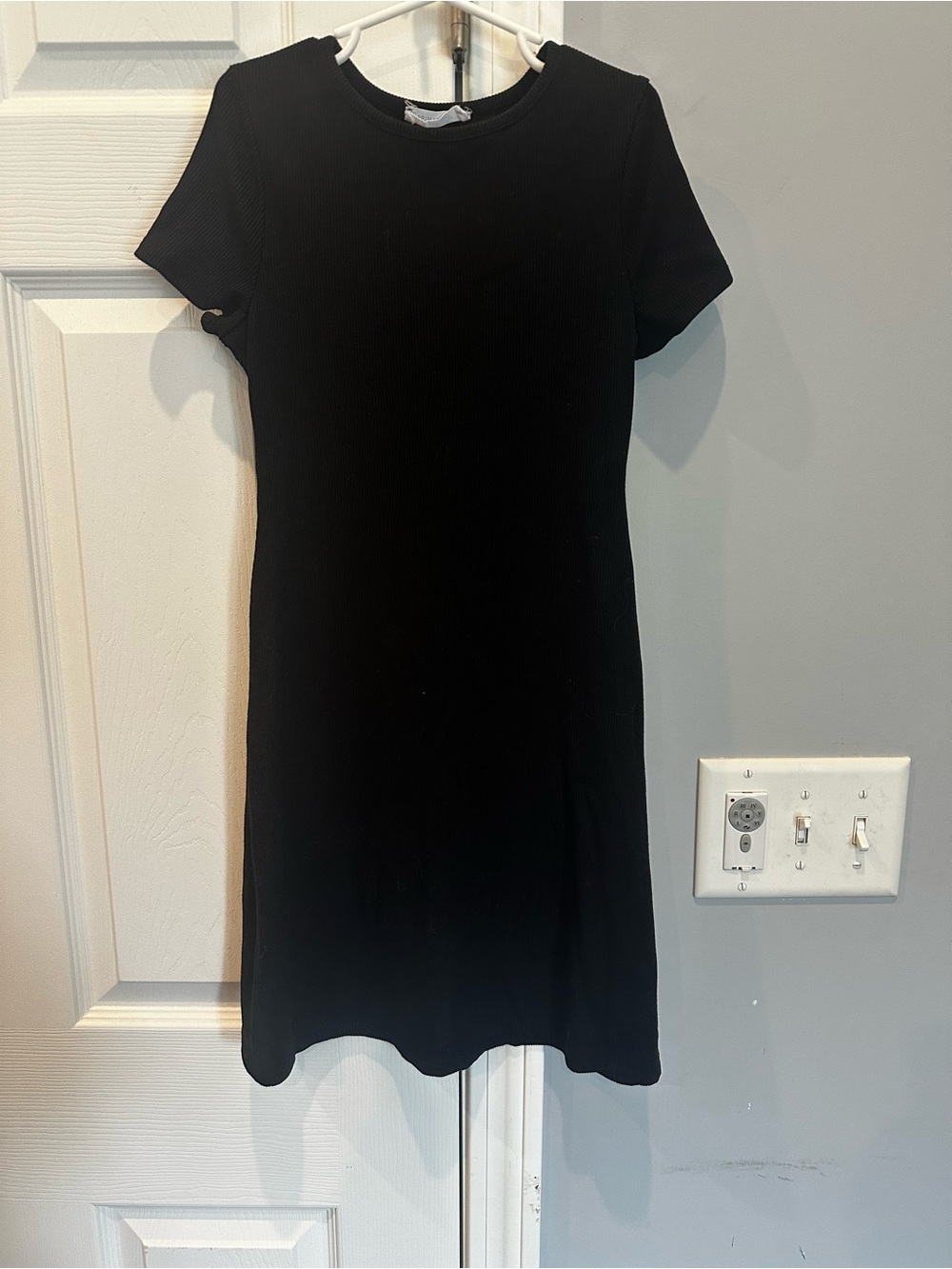 Primark Black Short-Sleeve Mini Ribbed Knit Dress